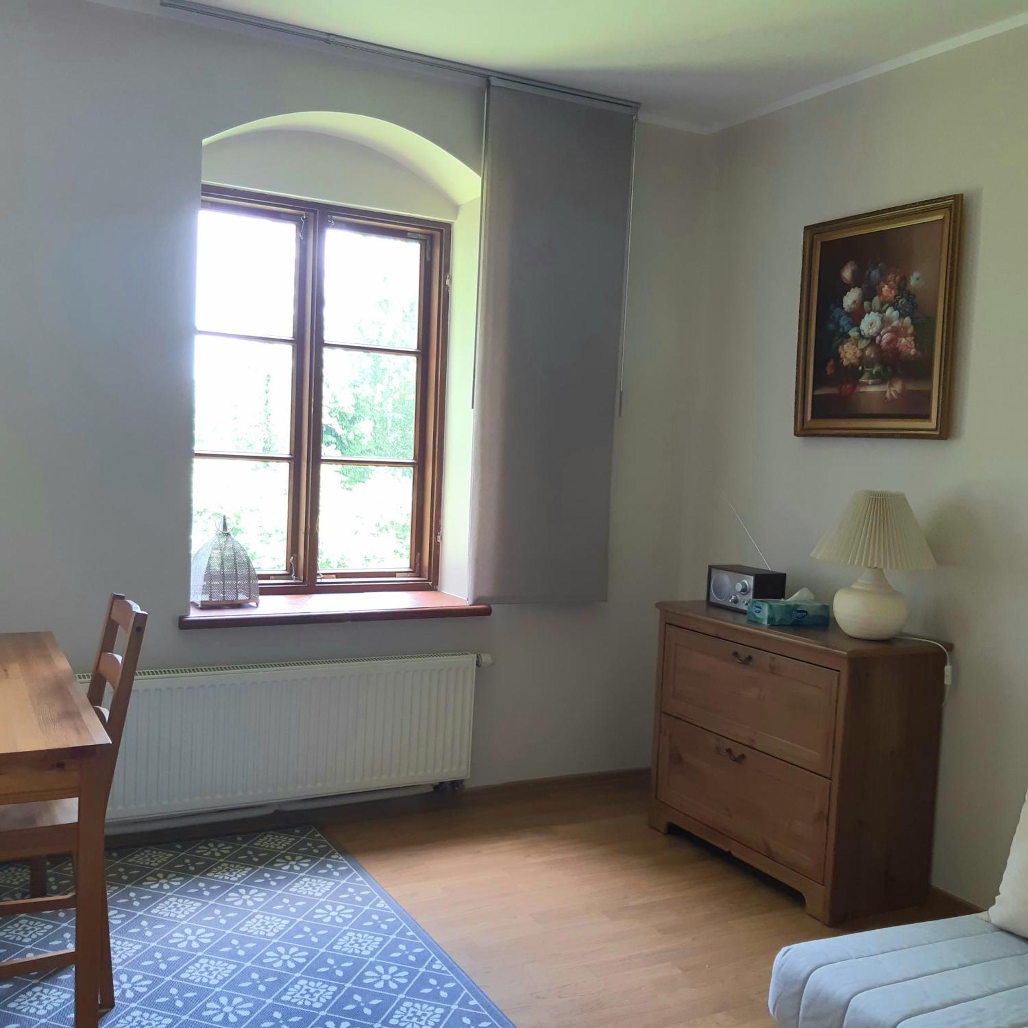 Dworek Szarki Kamer foto