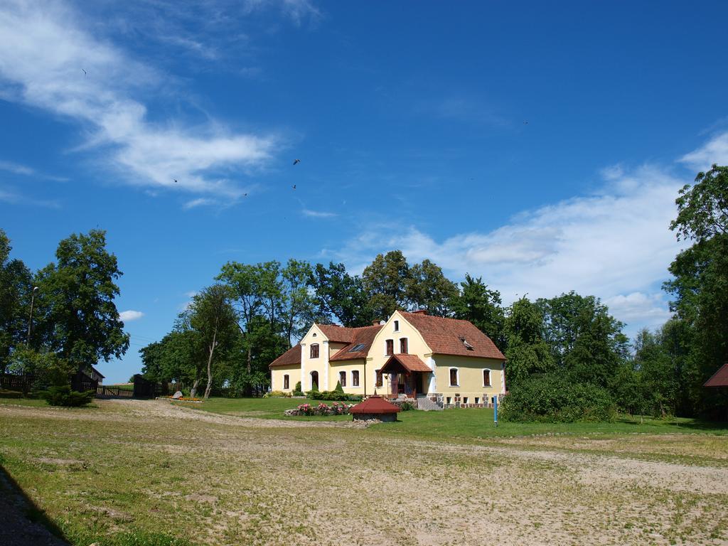 Dworek Szarki Buitenkant foto