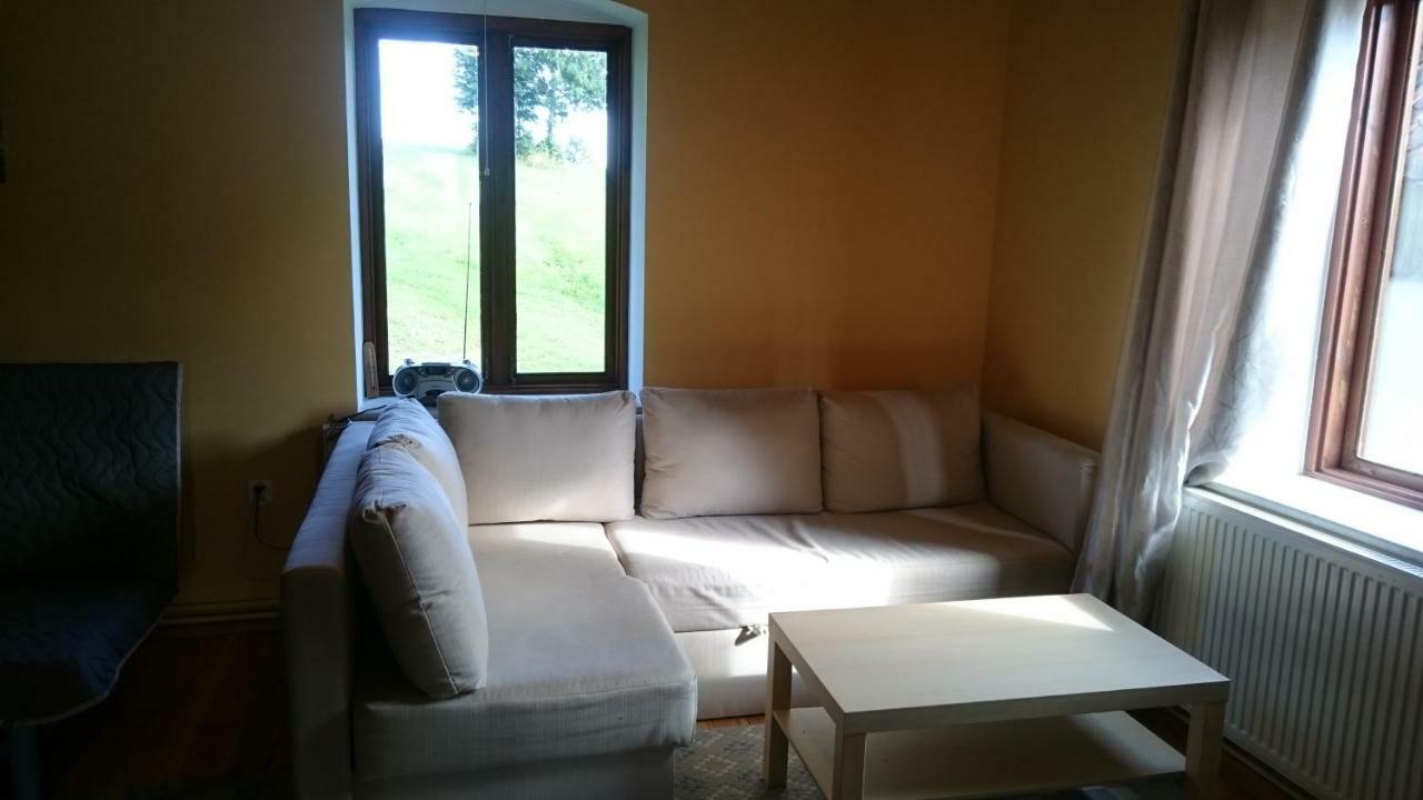 Dworek Szarki Buitenkant foto